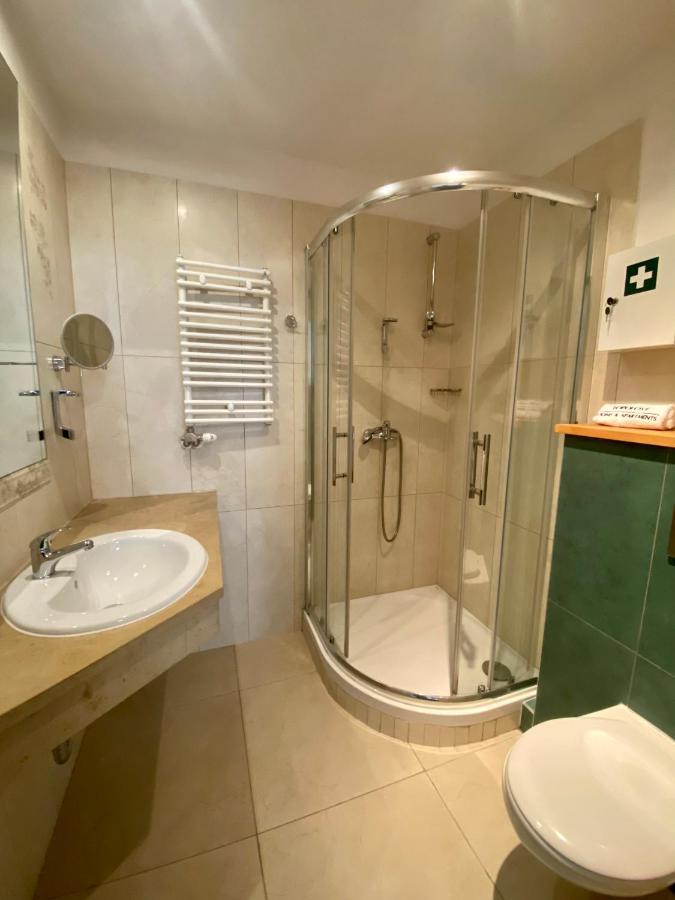 Old Town Gertrudy Apartment - Topolove Rooms & Apartments Cracovie Extérieur photo
